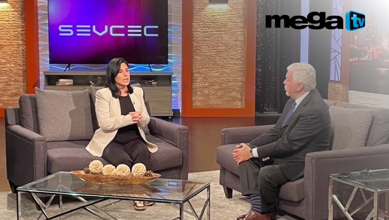 Margarita Pasos siendo entrevistada en MegaTV